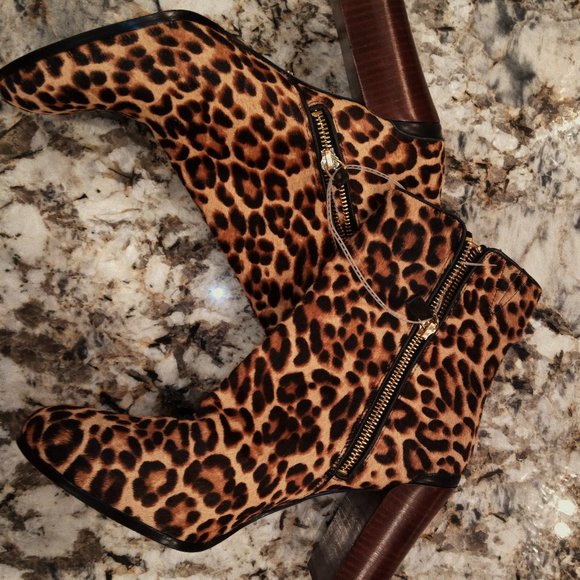 Katherine Kelly Jaymie Leopard women's boots SAVE $140 OFF RETAIL coach ugg - Picture 6 of 10